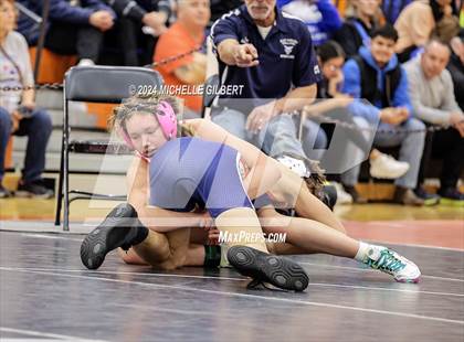 Thumbnail 1 in 56th Akron Holiday Tournament (Quarterfinals) photogallery.