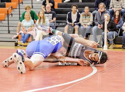 Thumbnail 2 in 56th Akron Holiday Tournament (Quarterfinals) photogallery.