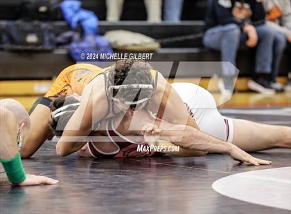 Thumbnail 3 in 56th Akron Holiday Tournament (Quarterfinals) photogallery.