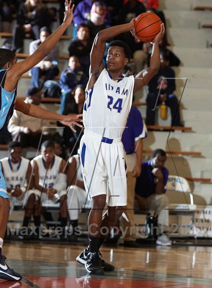 Thumbnail 2 in Pope vs. Hiram (Campbell Tournament) photogallery.