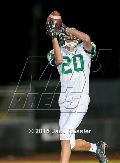 Thumbnail 3 in Palos Verdes vs. Mira Costa (CIF-SS Semifinal) photogallery.