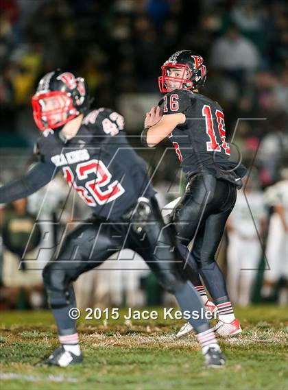 Thumbnail 1 in Palos Verdes vs. Mira Costa (CIF-SS Semifinal) photogallery.