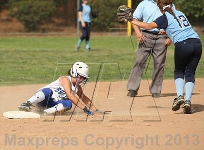 Thumbnail 3 in Crescenta Valley @ Burbank photogallery.