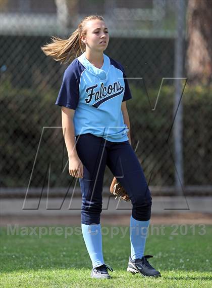 Thumbnail 2 in Crescenta Valley @ Burbank photogallery.