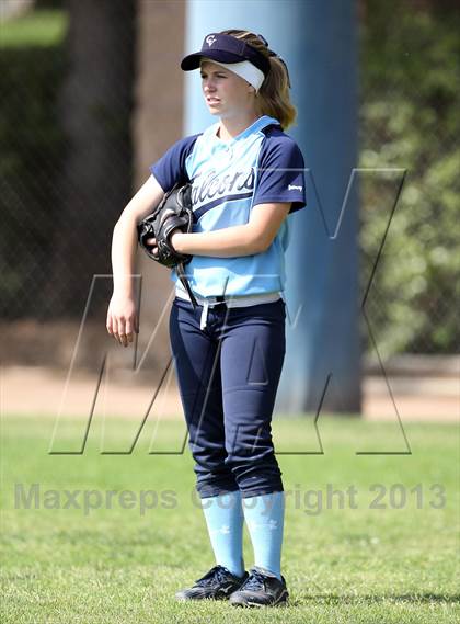 Thumbnail 1 in Crescenta Valley @ Burbank photogallery.