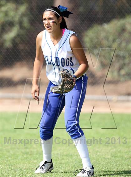 Thumbnail 1 in Crescenta Valley @ Burbank photogallery.