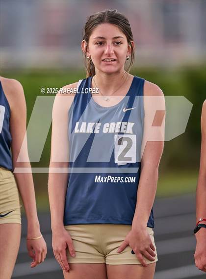 Thumbnail 3 in Dog Pound Invitational (1600 Meter) photogallery.