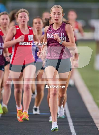 Thumbnail 3 in Dog Pound Invitational (1600 Meter) photogallery.