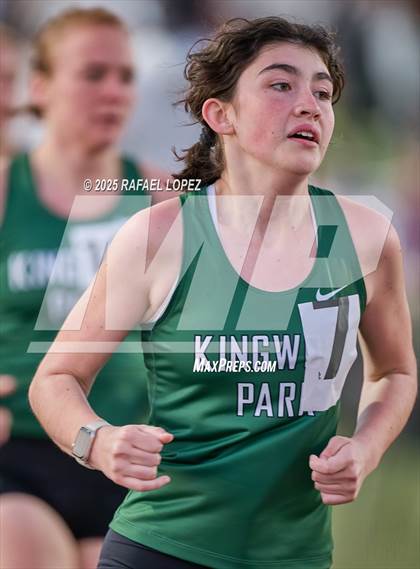 Thumbnail 3 in Dog Pound Invitational (1600 Meter) photogallery.