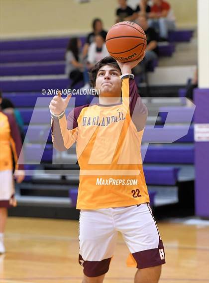 Thumbnail 3 in Harlandale vs Lampasas (Boerne ISD Tournament) photogallery.