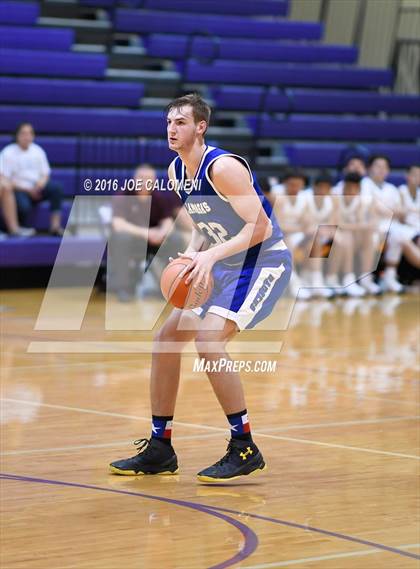 Thumbnail 1 in Harlandale vs Lampasas (Boerne ISD Tournament) photogallery.
