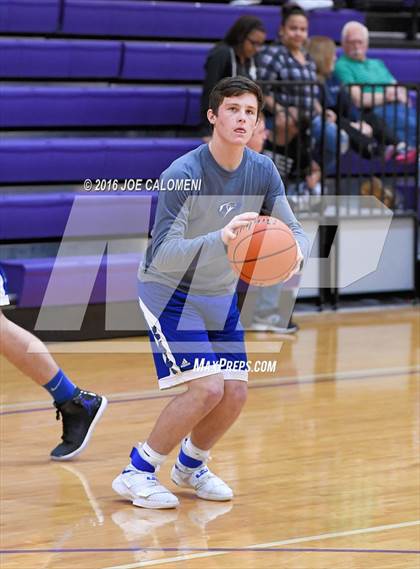 Thumbnail 2 in Harlandale vs Lampasas (Boerne ISD Tournament) photogallery.