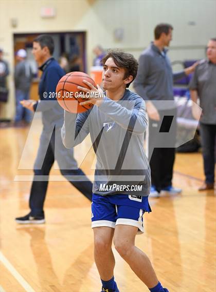 Thumbnail 1 in Harlandale vs Lampasas (Boerne ISD Tournament) photogallery.