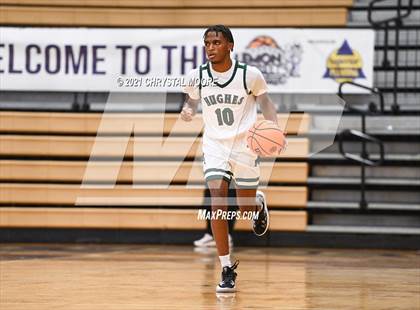 Thumbnail 3 in Langston Hughes vs. North Gwinnett (Lemon Street Classic) photogallery.