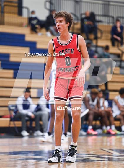Thumbnail 3 in Langston Hughes vs. North Gwinnett (Lemon Street Classic) photogallery.