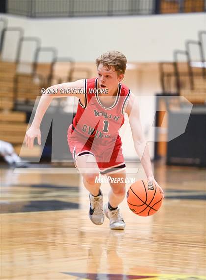 Thumbnail 1 in Langston Hughes vs. North Gwinnett (Lemon Street Classic) photogallery.
