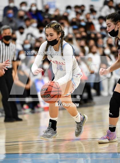 Thumbnail 2 in Aragon vs. Hillsdale (CIF CCS D2 Championship) photogallery.