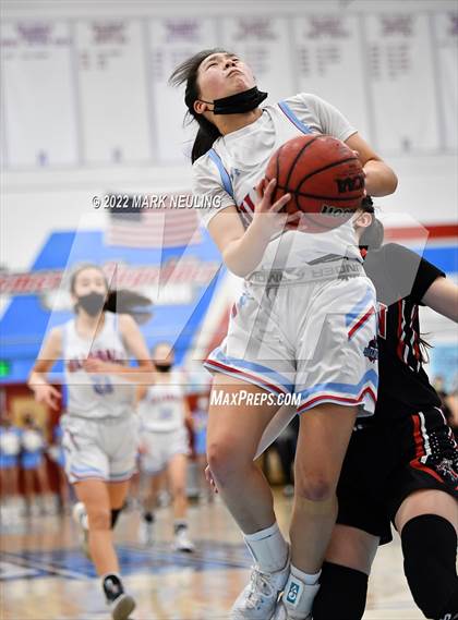 Thumbnail 1 in Aragon vs. Hillsdale (CIF CCS D2 Championship) photogallery.