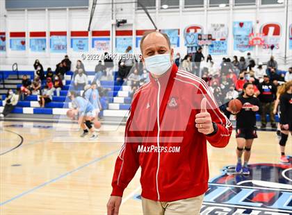 Thumbnail 1 in Aragon vs. Hillsdale (CIF CCS D2 Championship) photogallery.