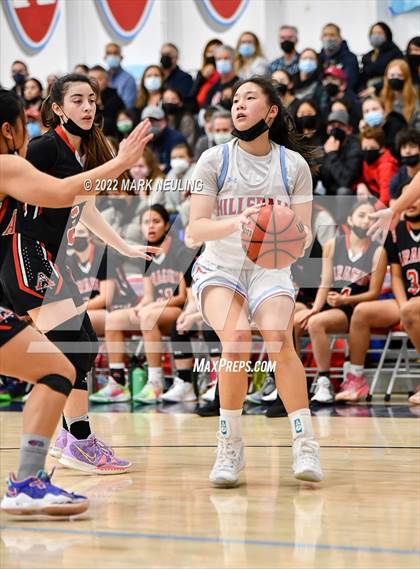 Thumbnail 3 in Aragon vs. Hillsdale (CIF CCS D2 Championship) photogallery.