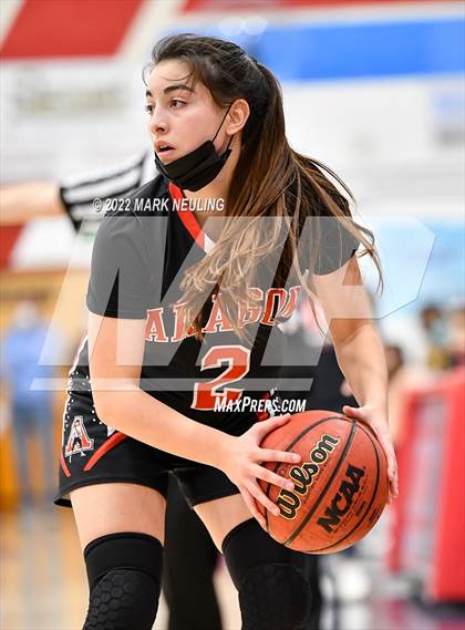 Thumbnail 2 in Aragon vs. Hillsdale (CIF CCS D2 Championship) photogallery.