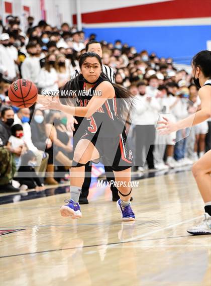 Thumbnail 3 in Aragon vs. Hillsdale (CIF CCS D2 Championship) photogallery.