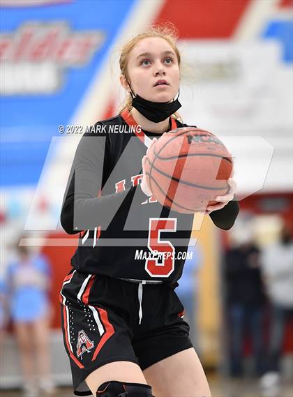 Thumbnail 2 in Aragon vs. Hillsdale (CIF CCS D2 Championship) photogallery.