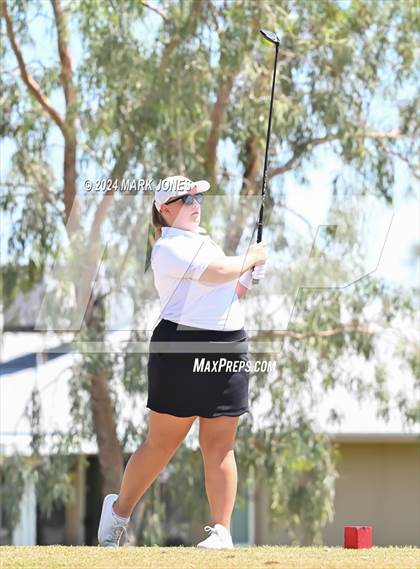 Thumbnail 3 in Metro Invitational Golf Tournament photogallery.