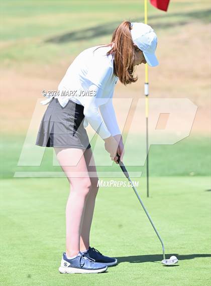 Thumbnail 3 in Metro Invitational Golf Tournament photogallery.