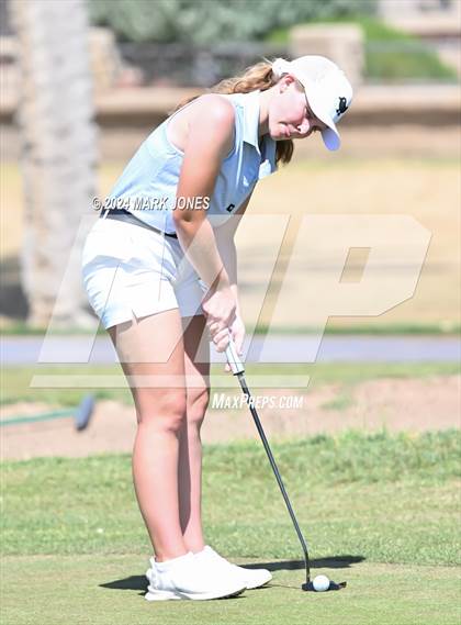 Thumbnail 2 in Metro Invitational Golf Tournament photogallery.