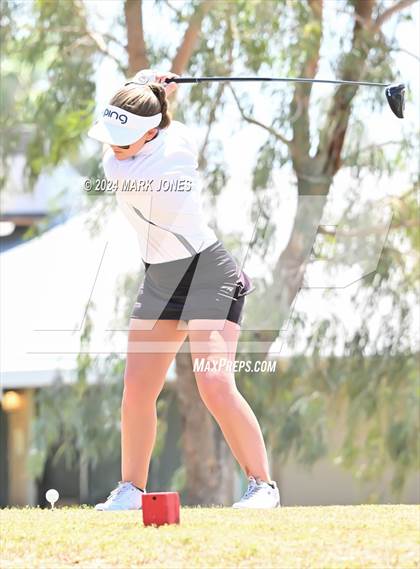 Thumbnail 3 in Metro Invitational Golf Tournament photogallery.