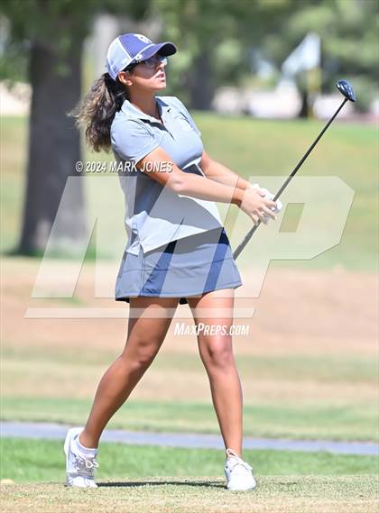 Thumbnail 3 in Metro Invitational Golf Tournament photogallery.