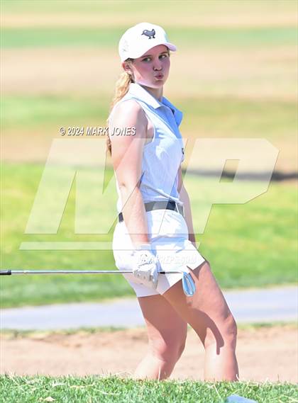 Thumbnail 2 in Metro Invitational Golf Tournament photogallery.
