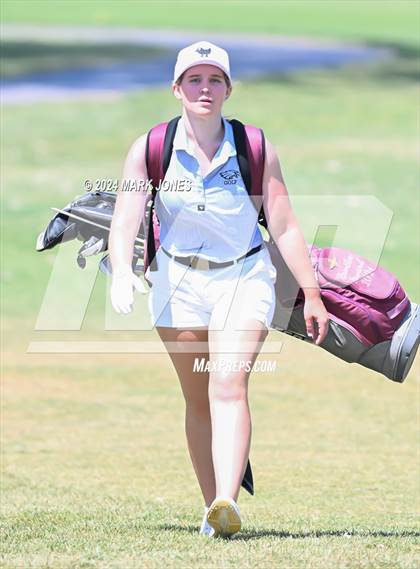 Thumbnail 2 in Metro Invitational Golf Tournament photogallery.