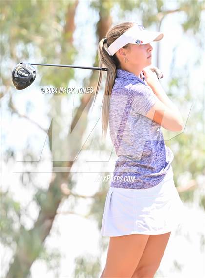 Thumbnail 2 in Metro Invitational Golf Tournament photogallery.