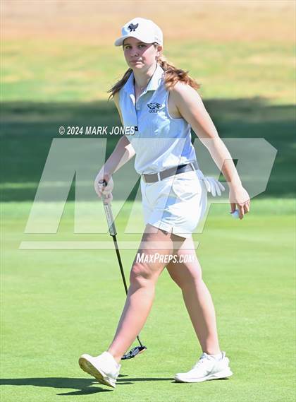 Thumbnail 3 in Metro Invitational Golf Tournament photogallery.