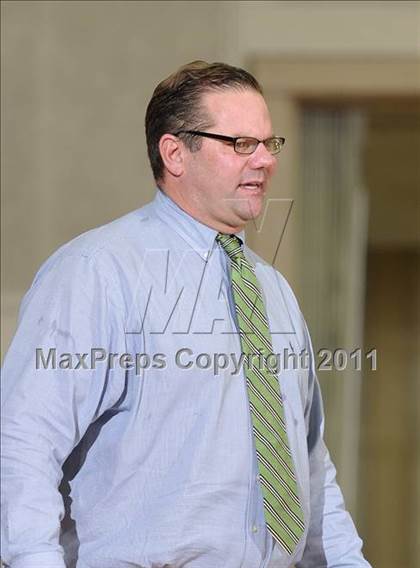 Thumbnail 2 in Strake Jesuit vs. Jesuit (Father Barry Christmas Classic) photogallery.