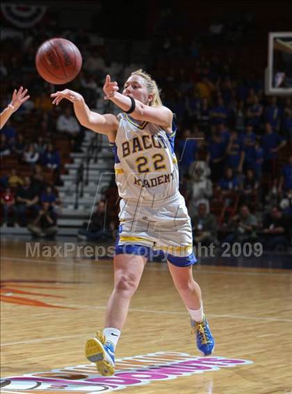 Thumbnail 1 in Berlin vs. Bacon Academy (CIAC Class M Final) photogallery.