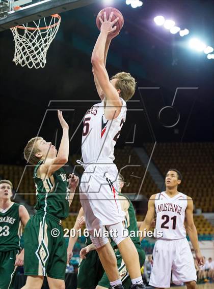 Thumbnail 2 in Manitou Springs vs. Colorado Academy (CHSAA 3A Consolation Final) photogallery.