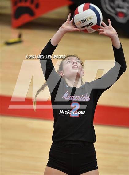 Thumbnail 3 in Southside vs. North Little Rock (AAA 6A First Round Playoff) photogallery.