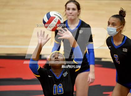 Thumbnail 2 in Southside vs. North Little Rock (AAA 6A First Round Playoff) photogallery.