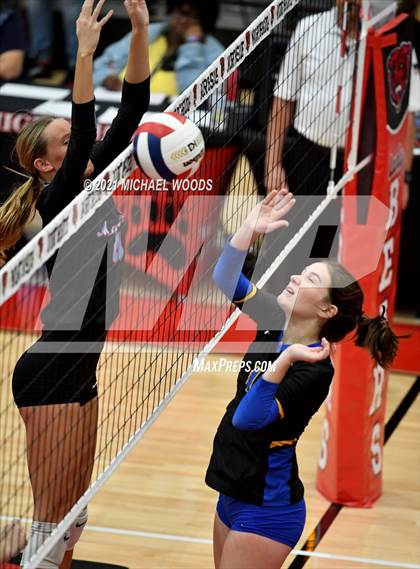 Thumbnail 2 in Southside vs. North Little Rock (AAA 6A First Round Playoff) photogallery.