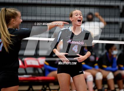 Thumbnail 3 in Southside vs. North Little Rock (AAA 6A First Round Playoff) photogallery.