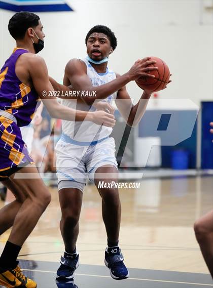 Thumbnail 3 in Archbishop Riordan @ Valley Christian photogallery.