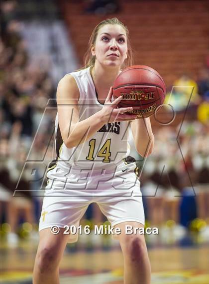 Thumbnail 3 in Canton vs. Thomaston (CIAC Class S Final) photogallery.