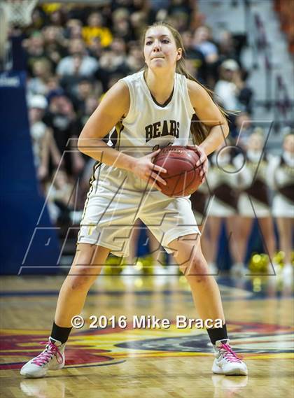 Thumbnail 3 in Canton vs. Thomaston (CIAC Class S Final) photogallery.