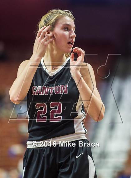 Thumbnail 3 in Canton vs. Thomaston (CIAC Class S Final) photogallery.