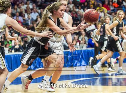 Thumbnail 3 in Canton vs. Thomaston (CIAC Class S Final) photogallery.