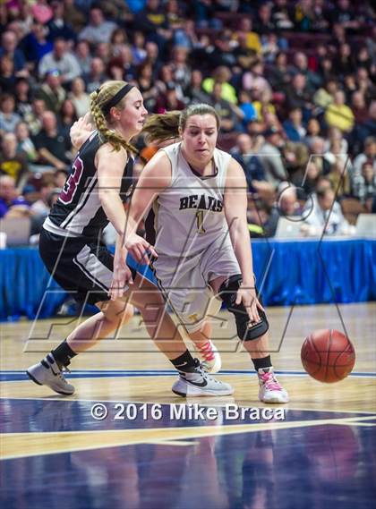 Thumbnail 2 in Canton vs. Thomaston (CIAC Class S Final) photogallery.