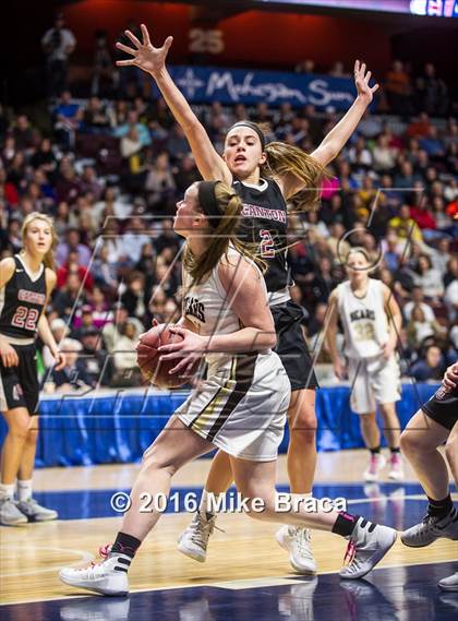 Thumbnail 2 in Canton vs. Thomaston (CIAC Class S Final) photogallery.